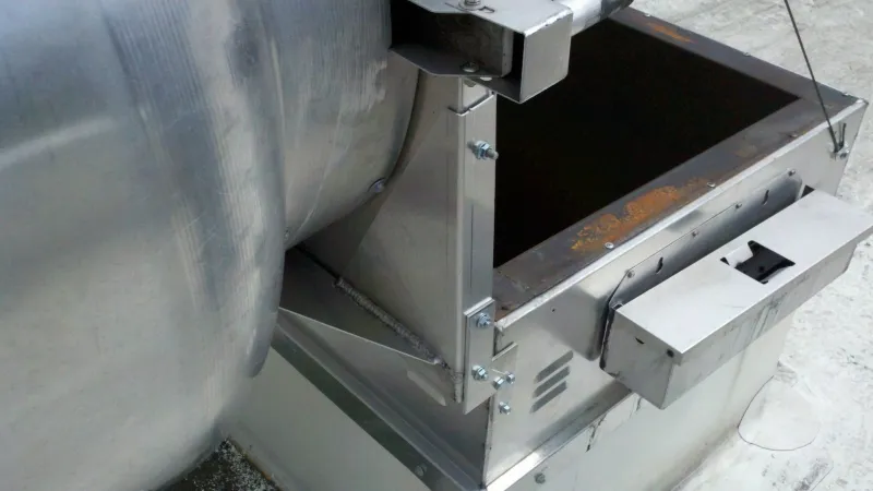 Exhaust fan hinge kit
